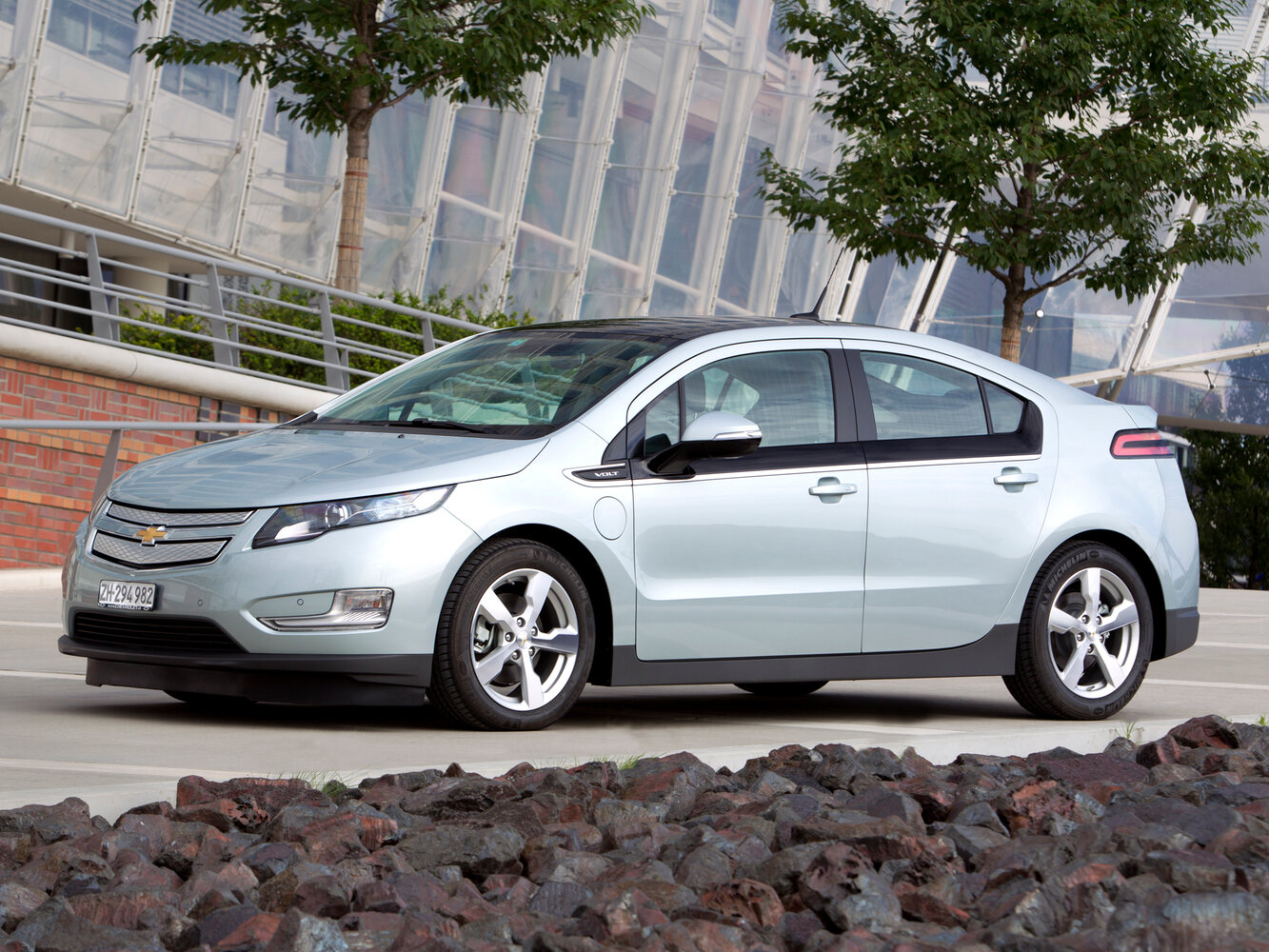 Chevrolet Volt I (2010-2015) - Хэтчбек 5 дв.