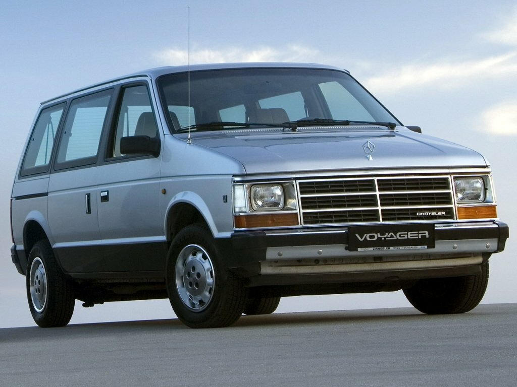 Chrysler Voyager I (1984-1990) - Минивэн