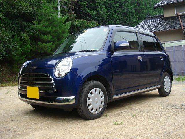 Daihatsu Mira Gino II (2004-2009) - Хэтчбек 5 дв.