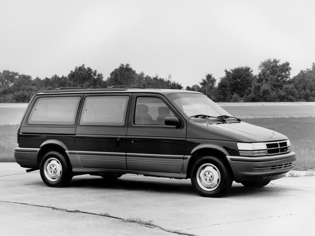 Dodge Caravan II (1990-1995) - Минивэн Grand