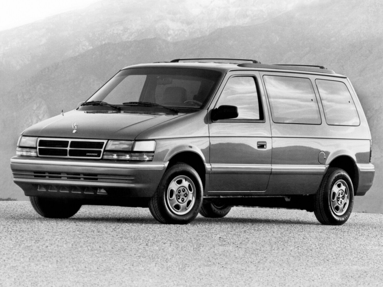 Dodge Caravan II (1990-1995) - Минивэн