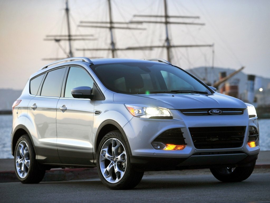 Ford Escape III (2012-2019) - Внедорожник 5 дв.