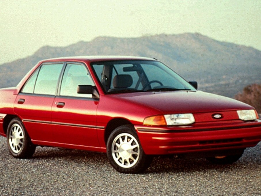 Ford Escort (North America) II (1990-1996) - Седан