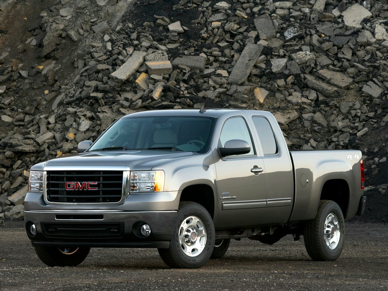 GMC Sierra II (2006-2014) - Пикап Полуторная кабина