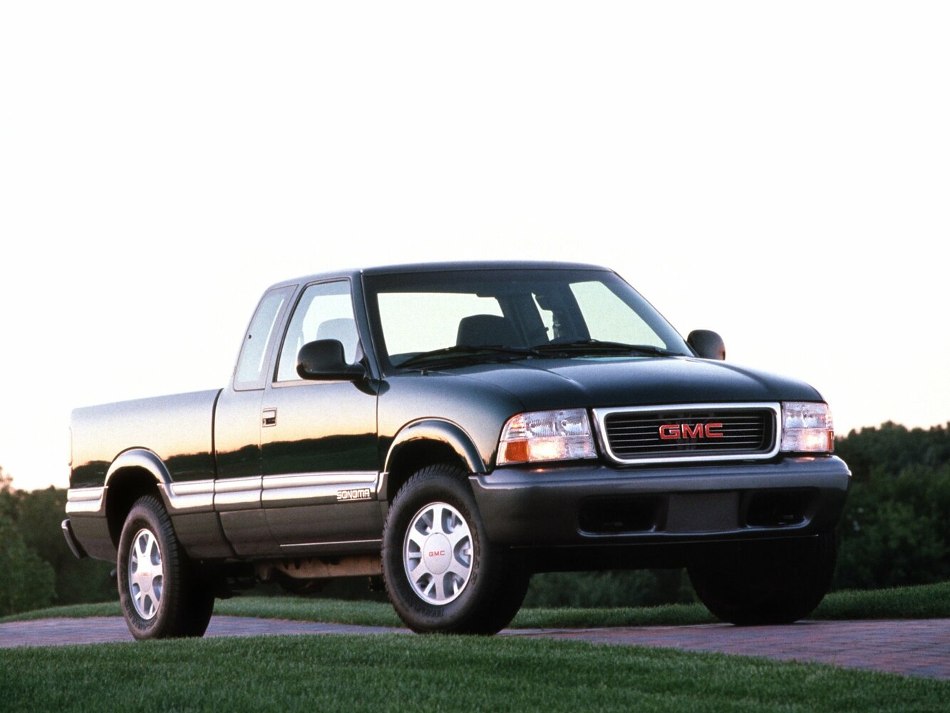 GMC Sonoma II(GMT400) (1994-2004) - Пикап Полуторная кабина