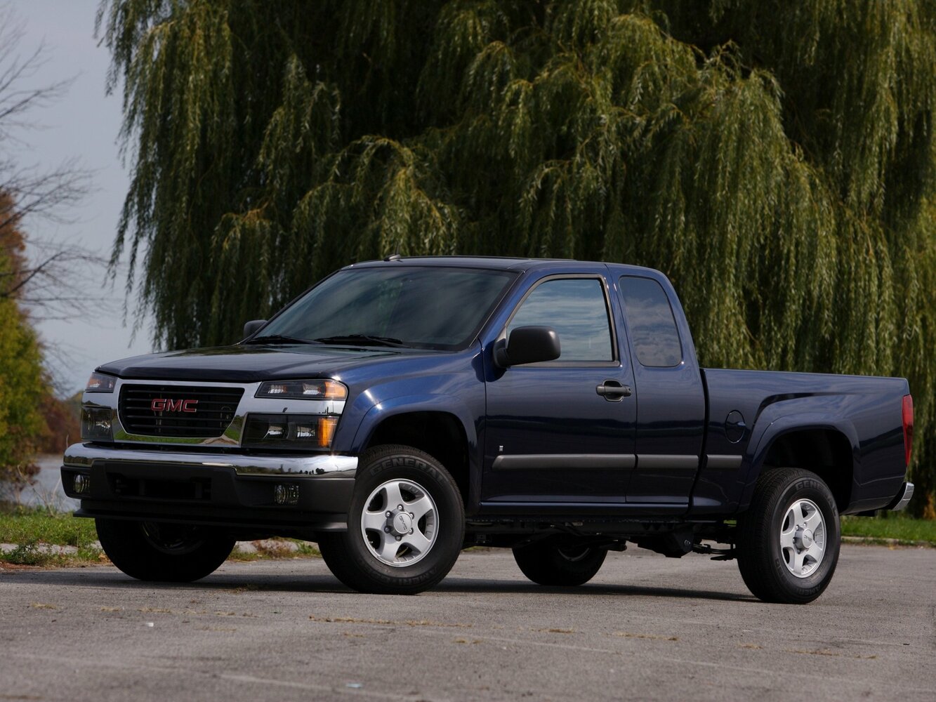 GMC Canyon I (2004-2013) - Пикап Полуторная кабина