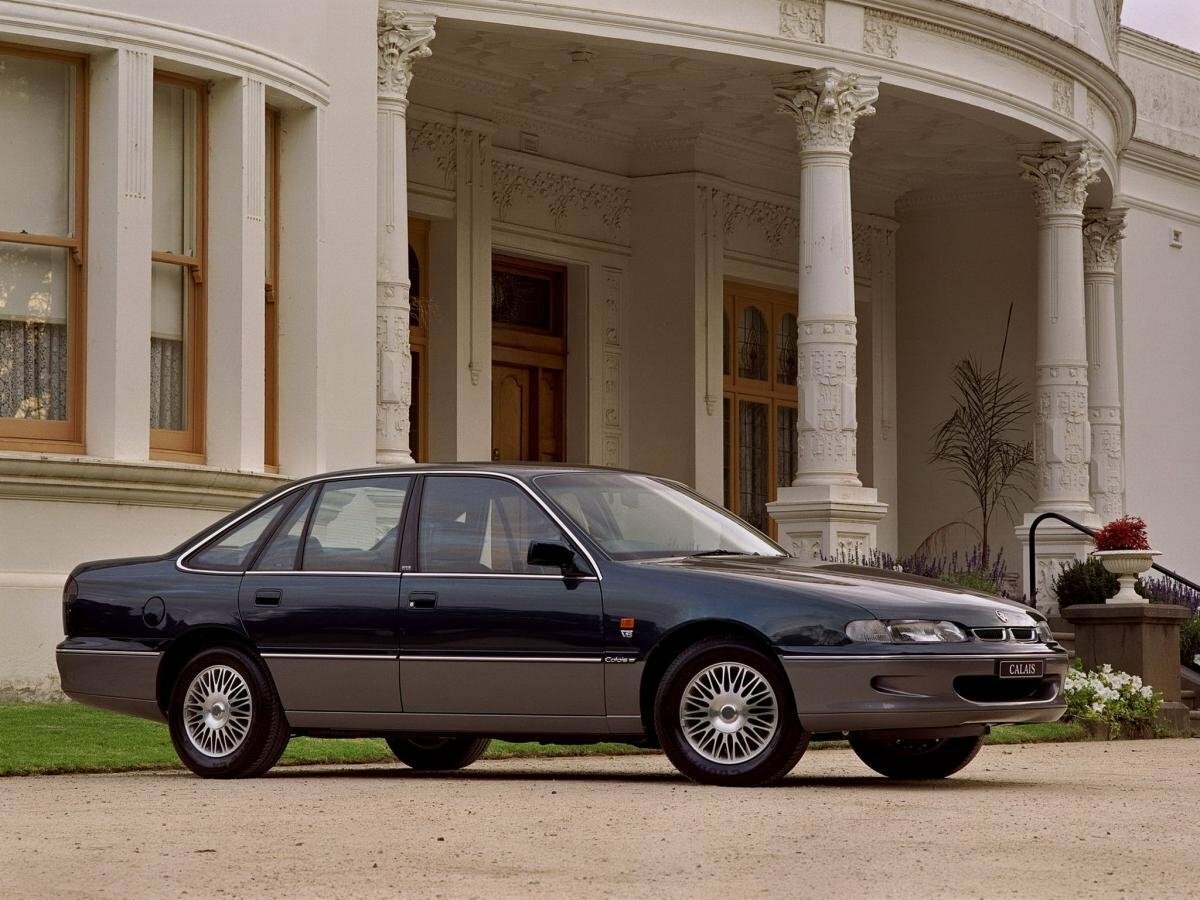 Holden Calais II (1988-1997) - Седан