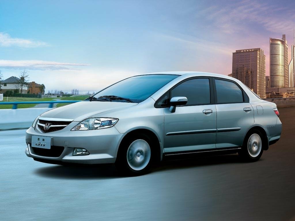 Honda City IV (2002-2008) - Седан