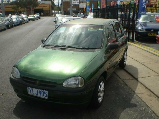 Holden Barina III (1997-2000) - Хэтчбек 5 дв.