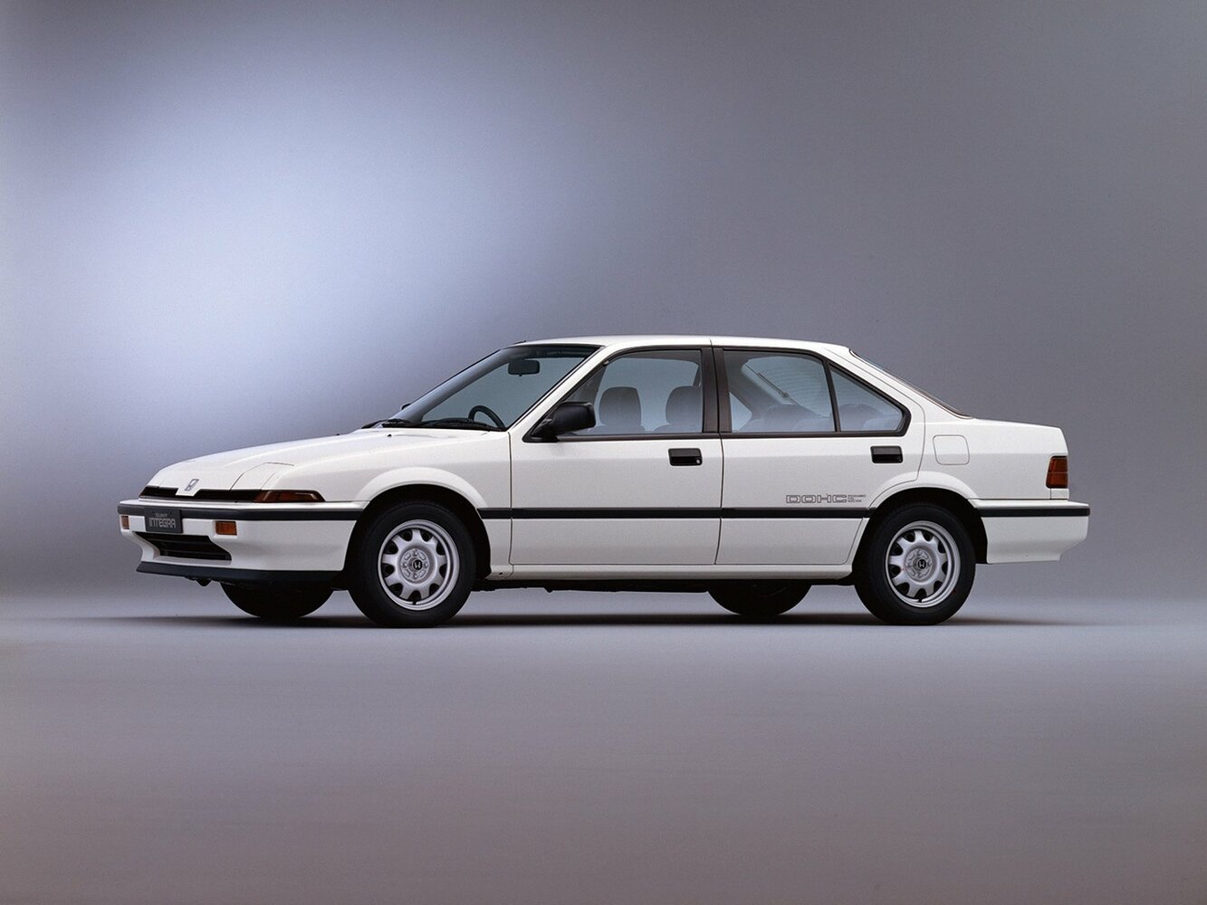 Honda Integra I (1985-1989) - Седан