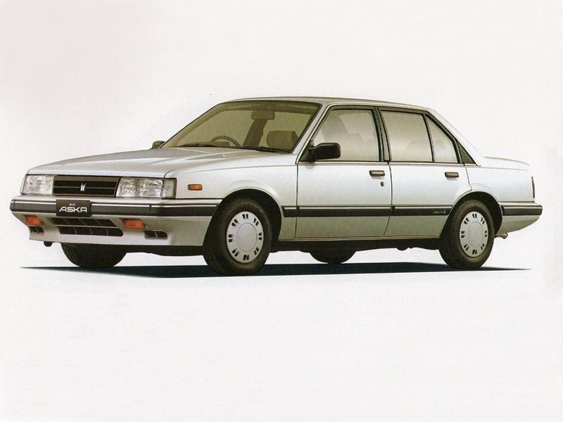 Isuzu Aska I (1983-1989) - Седан