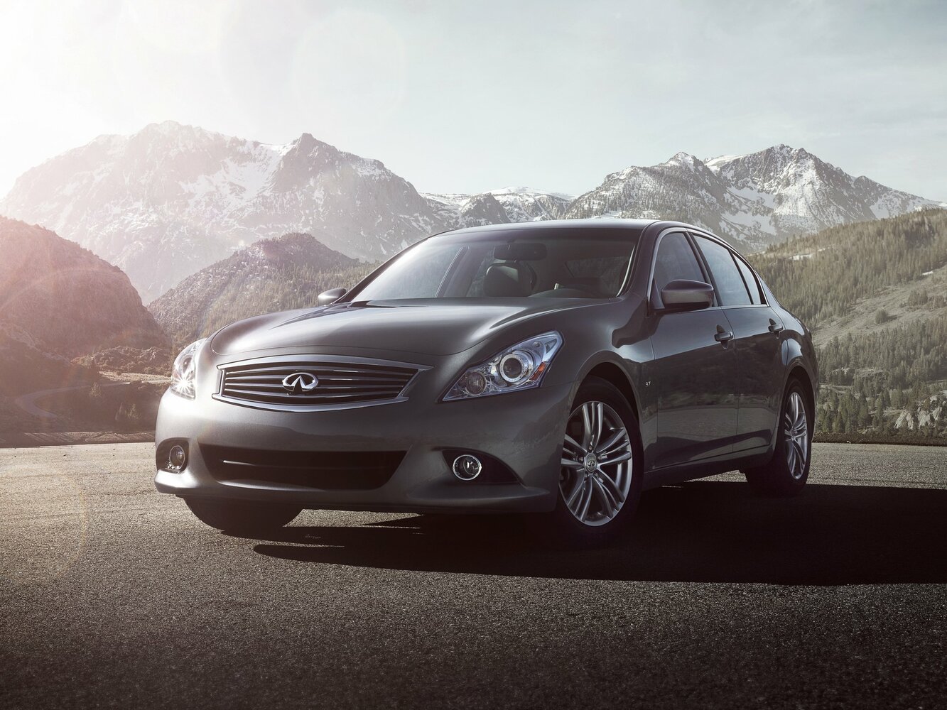 Infiniti Q40 I (2014-2015) - Седан