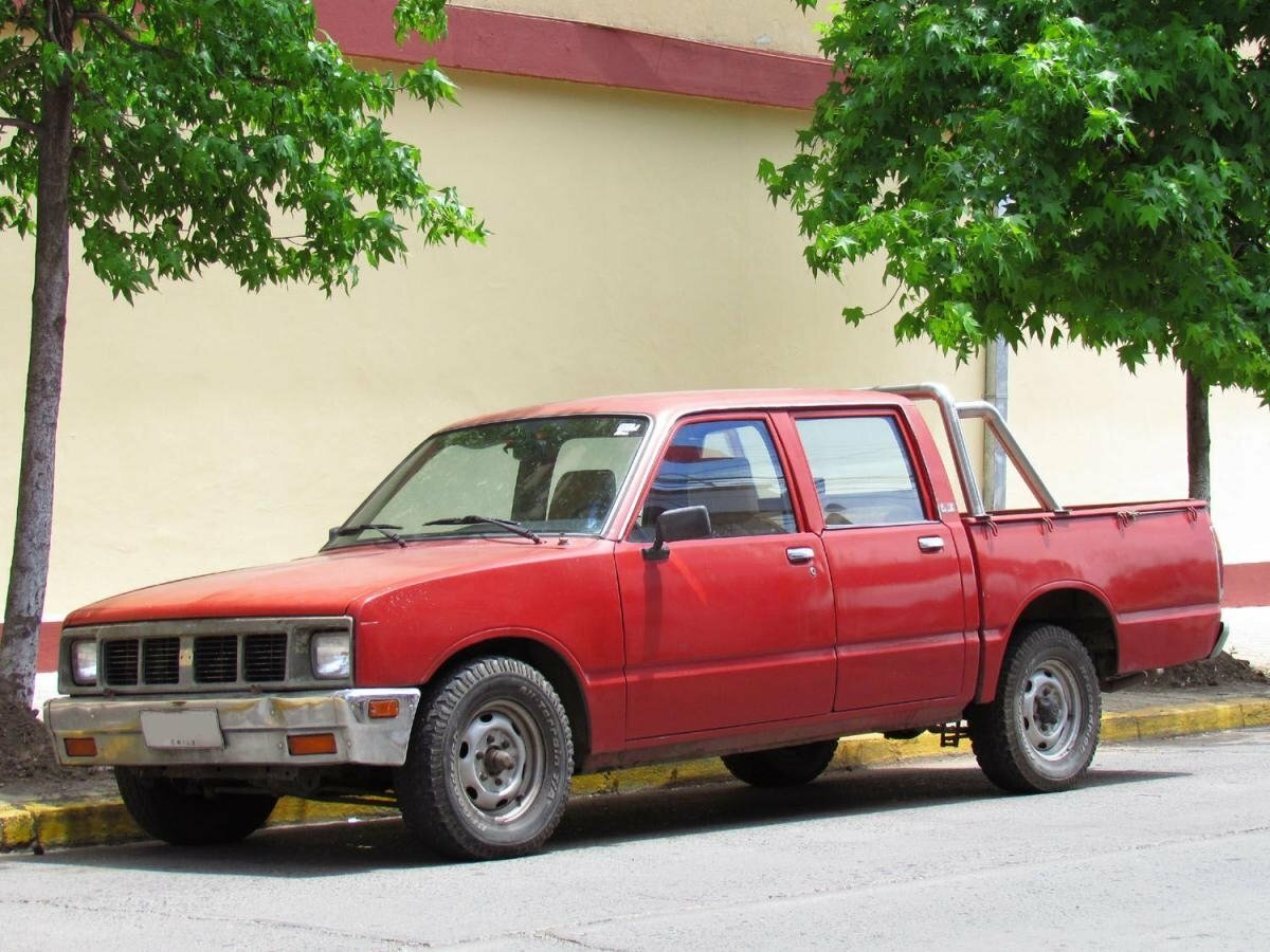 Isuzu KB II (1980-1988) - Пикап Двойная кабина