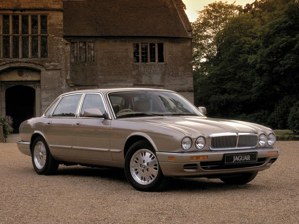 Jaguar XJ II (1986-2003) - Седан