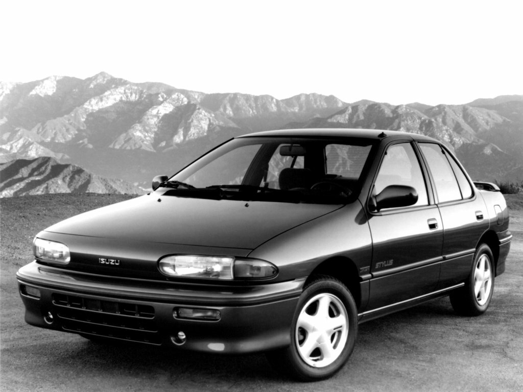Isuzu Stylus I (1990-1993) - Седан