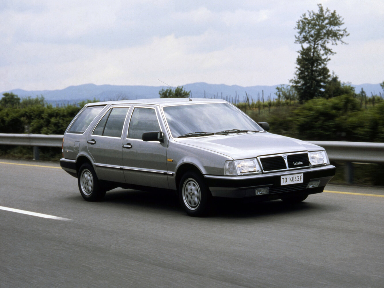 Lancia Thema I (1984-1994) - Универсал 5 дв.