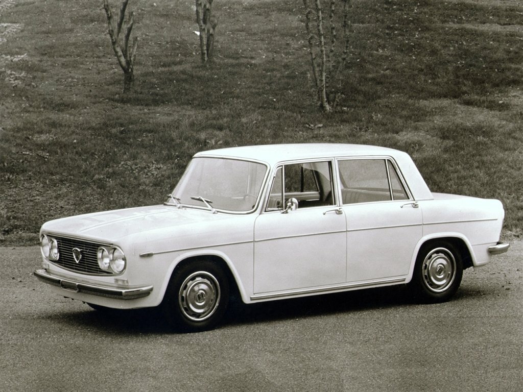Lancia Fulvia I (1968-1975) - Седан