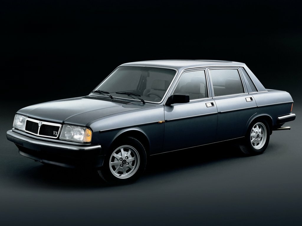 Lancia Trevi I (1980-1984) - Седан