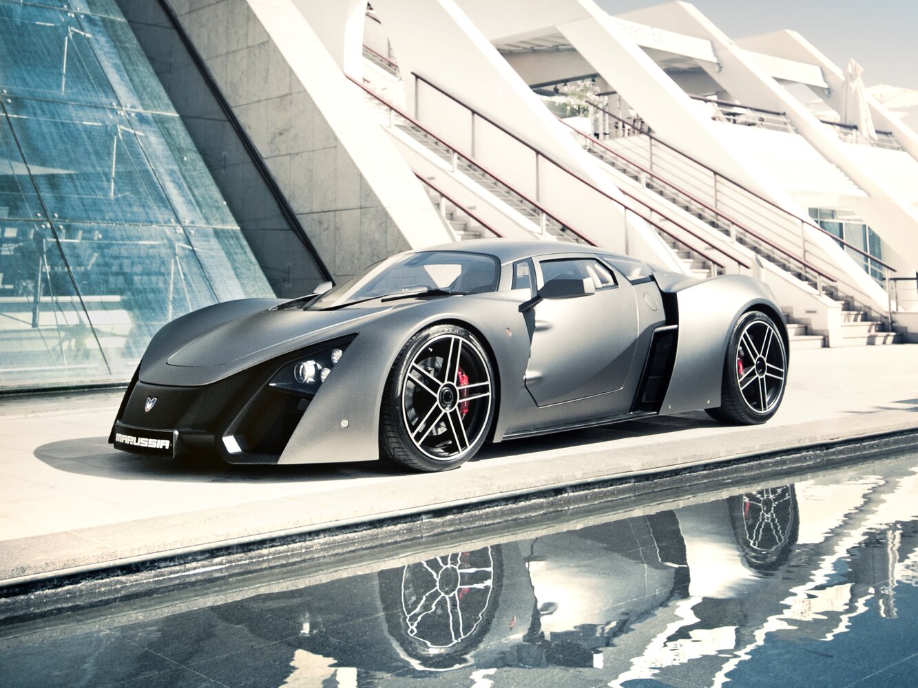 Marussia B2 I (2010-2014) - Купе