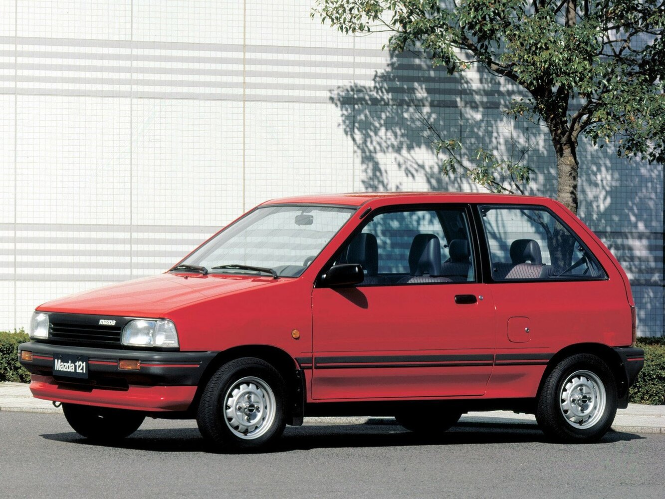 Mazda 121 I (1987-1991) - Хэтчбек 3 дв.
