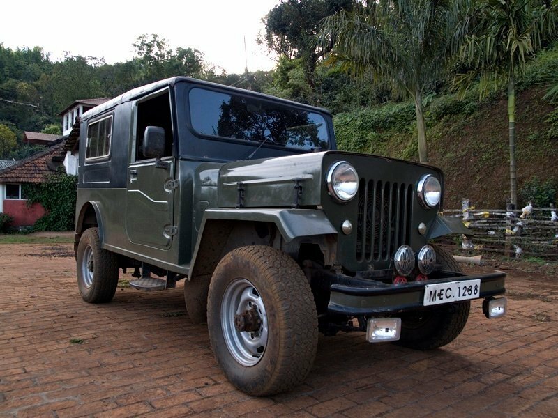 Mahindra NC 640 DP I (1985-2000) - Внедорожник 3 дв.