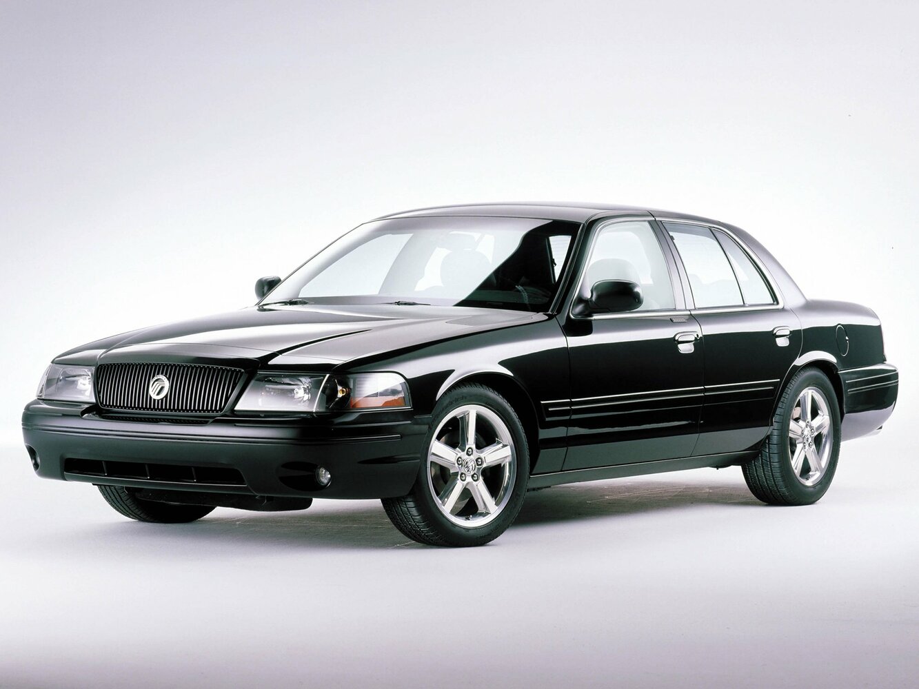 Mercury Marauder I (2002-2004) - Седан