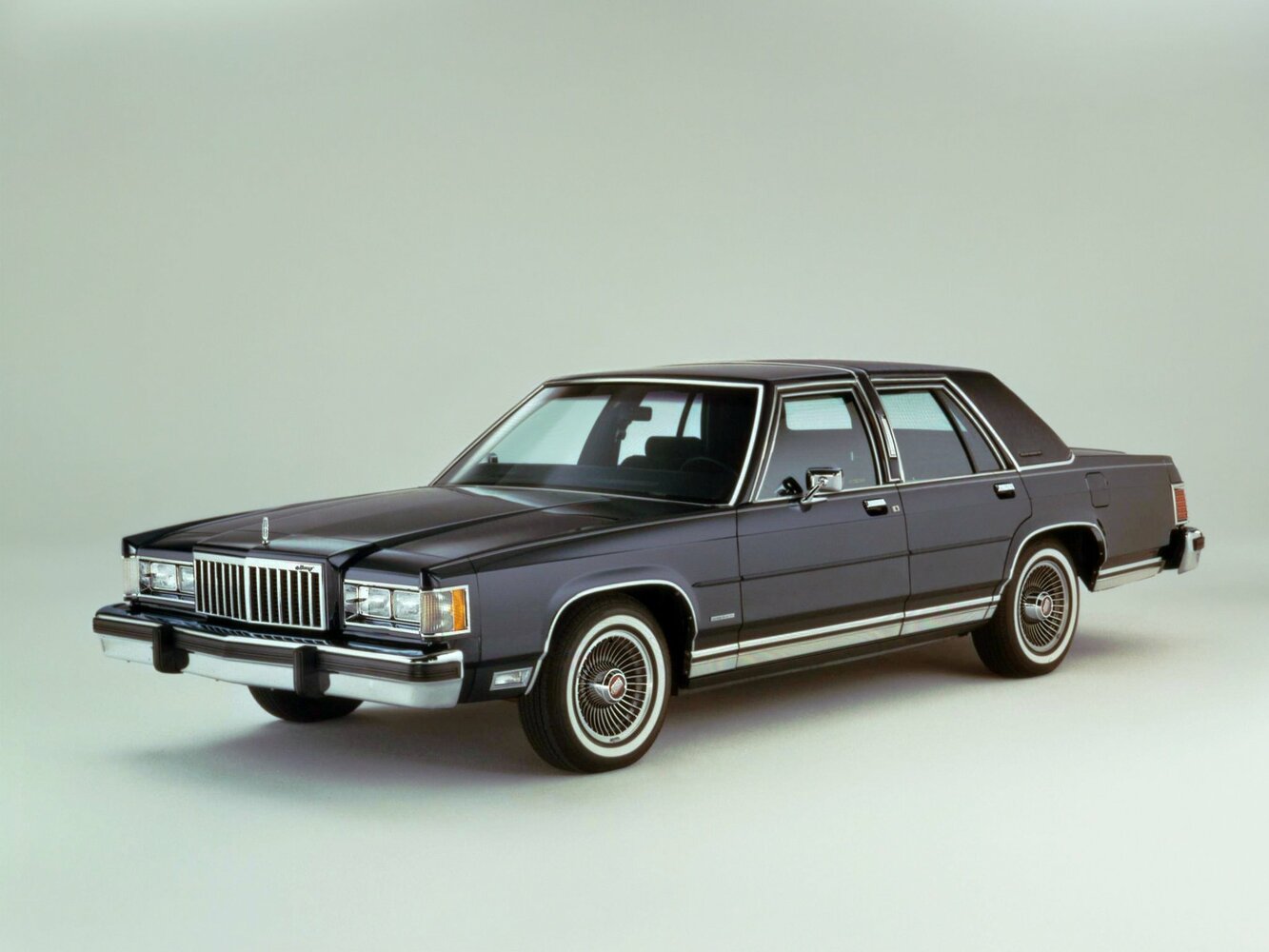 Mercury Grand Marquis I (1983-1991) - Седан