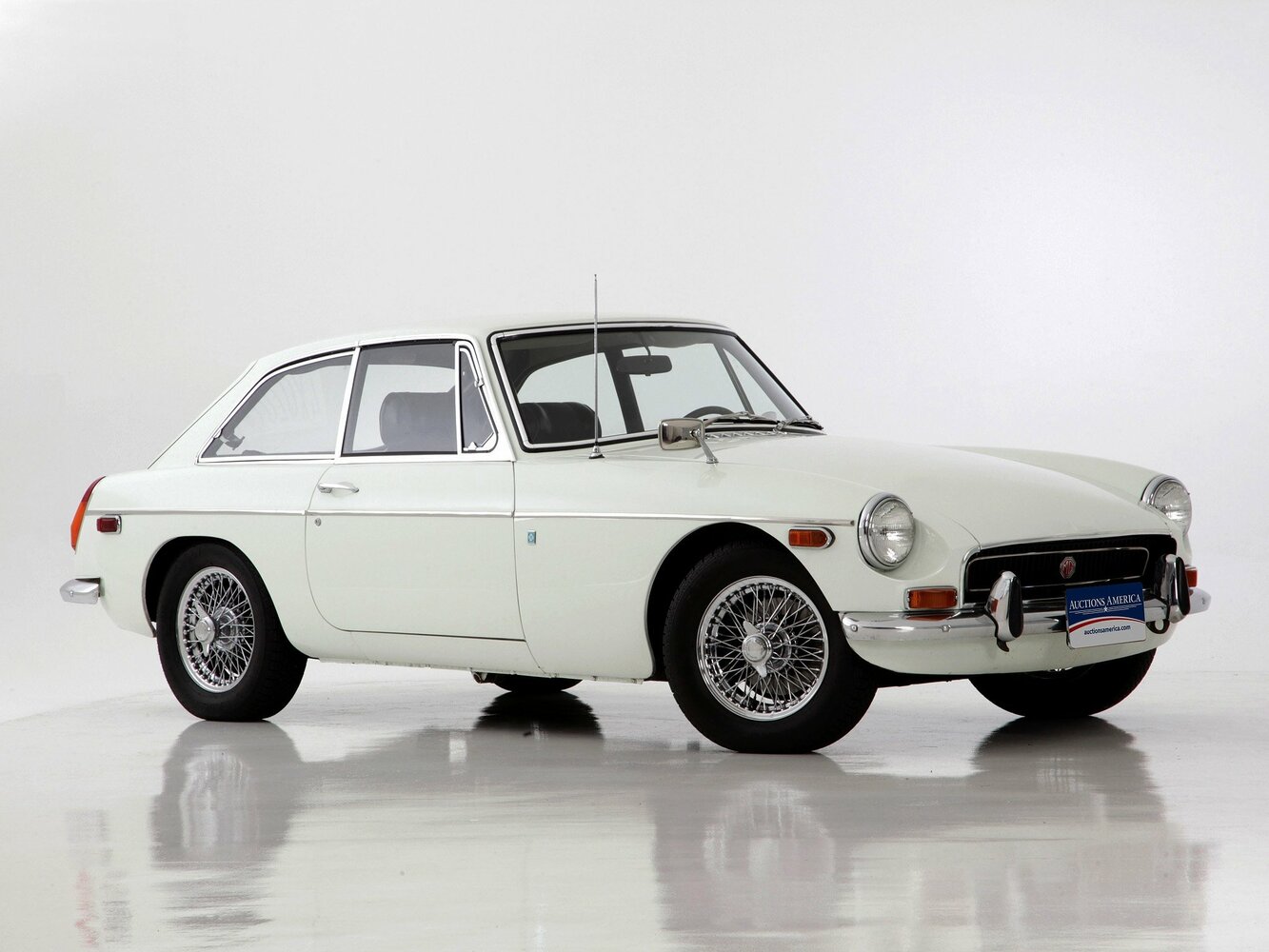 MG MGB I (1966-1980) - Купе