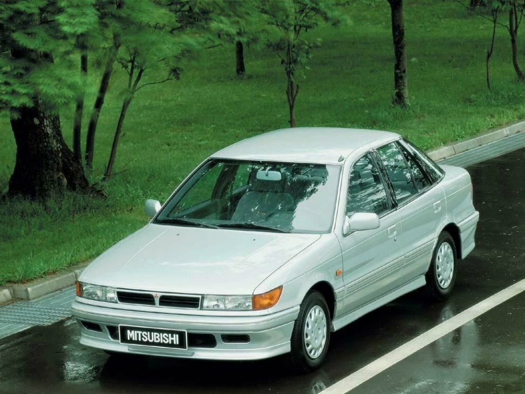 Mitsubishi Mirage III (1987-1991) - Лифтбек