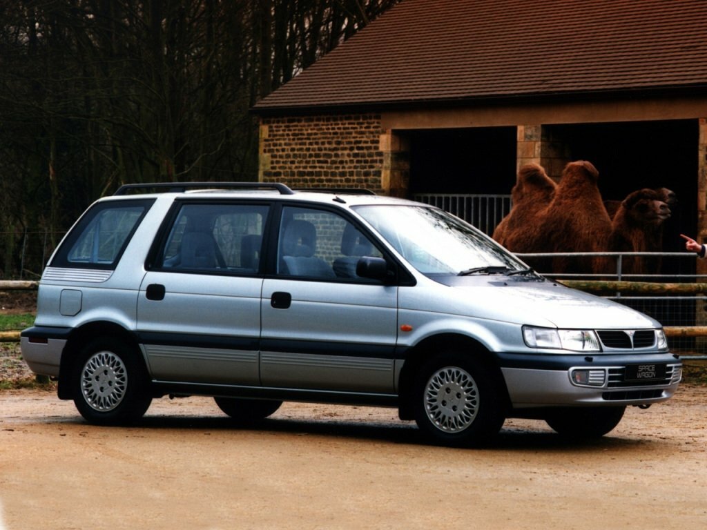 Mitsubishi Space Wagon II (1991-1998) - Компактвэн