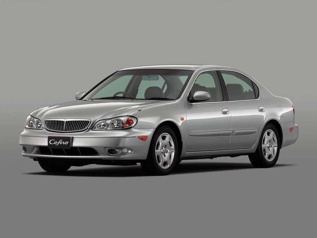 Nissan Cefiro III (1998-2003) - Седан