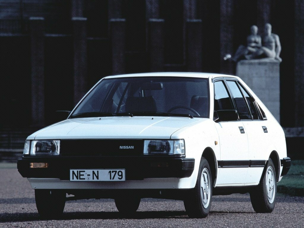 Nissan Cherry IV (1982-1987) - Седан