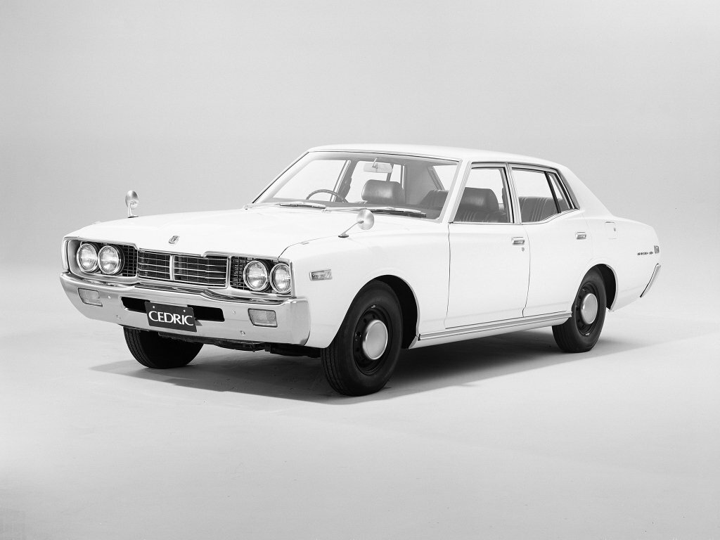 Nissan Cedric IV (1975-1979) - Седан