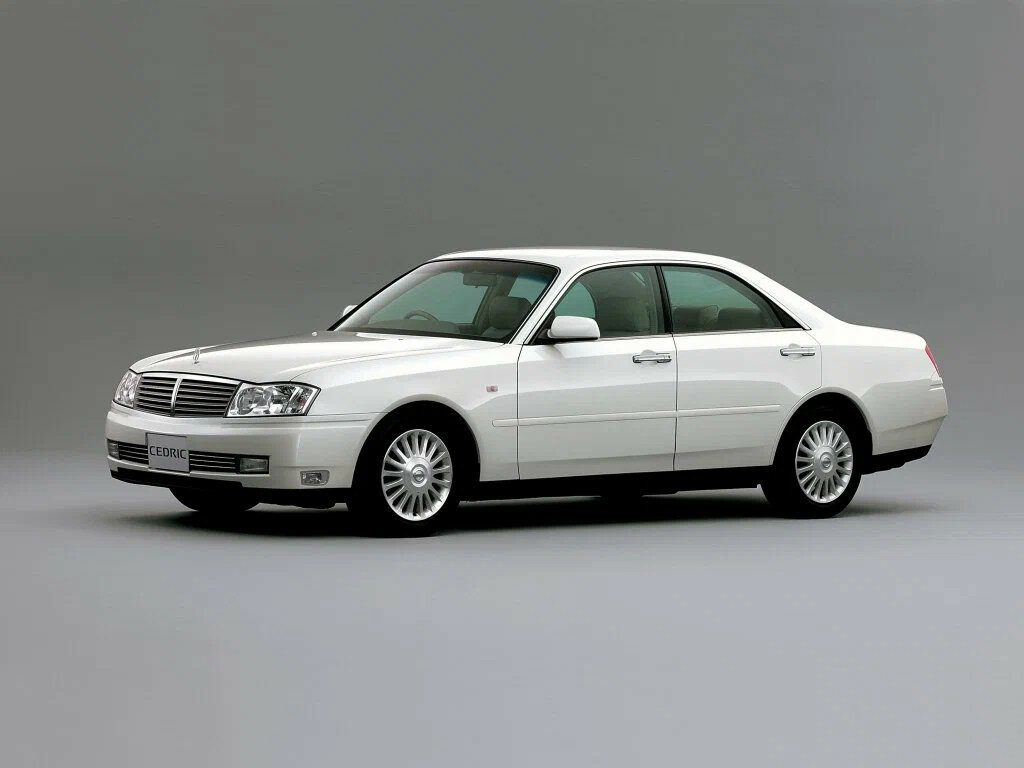 Nissan Cedric X (1999-2004) - Седан