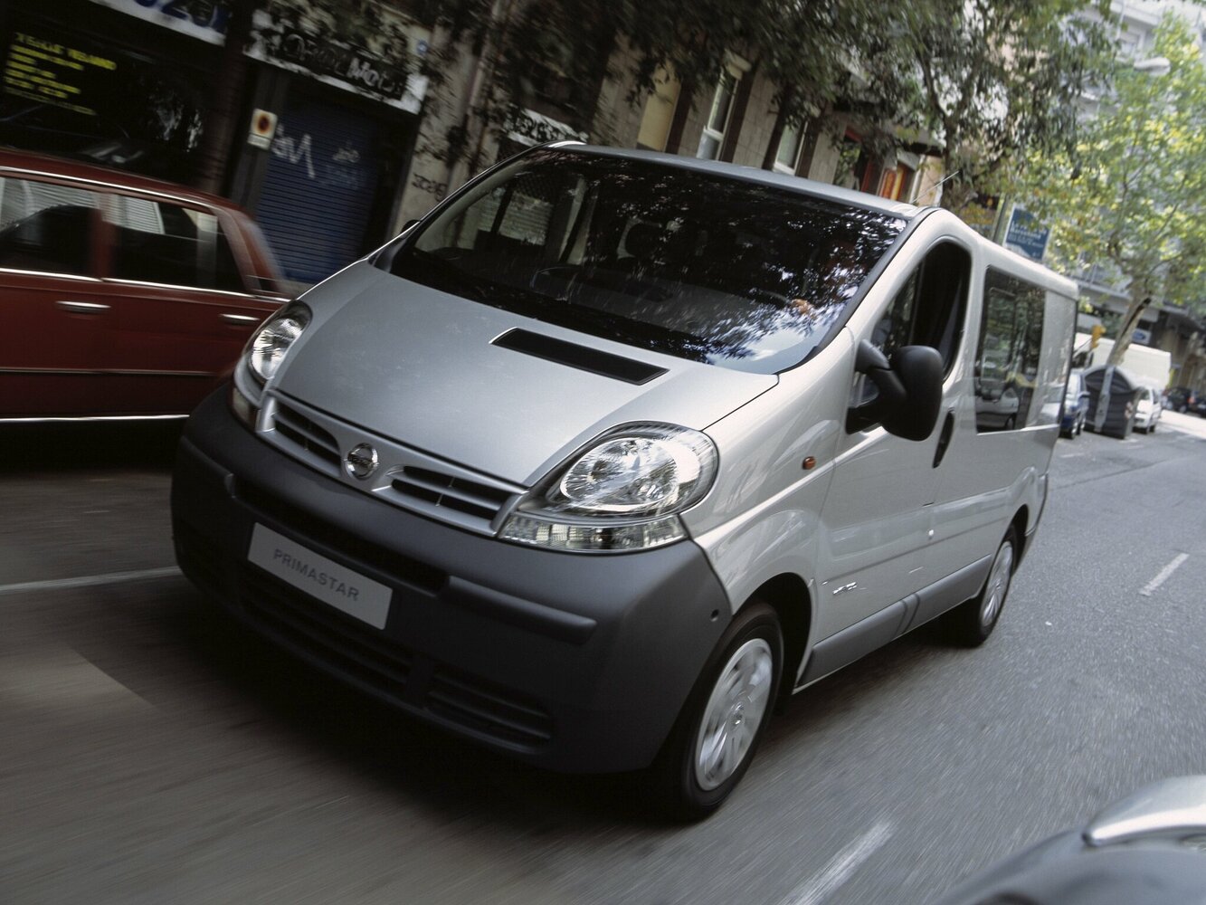 Nissan Primastar I (2002-2014) - Минивэн