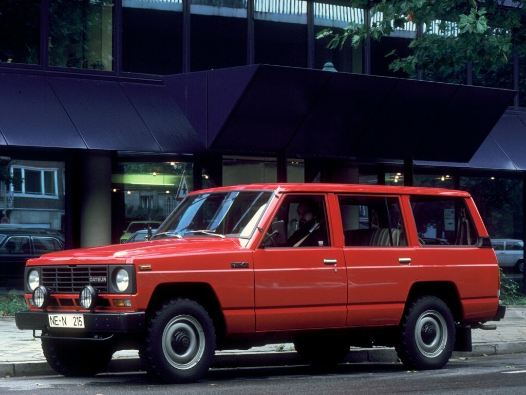 Nissan Patrol III (1980-1994) - Внедорожник 5 дв.