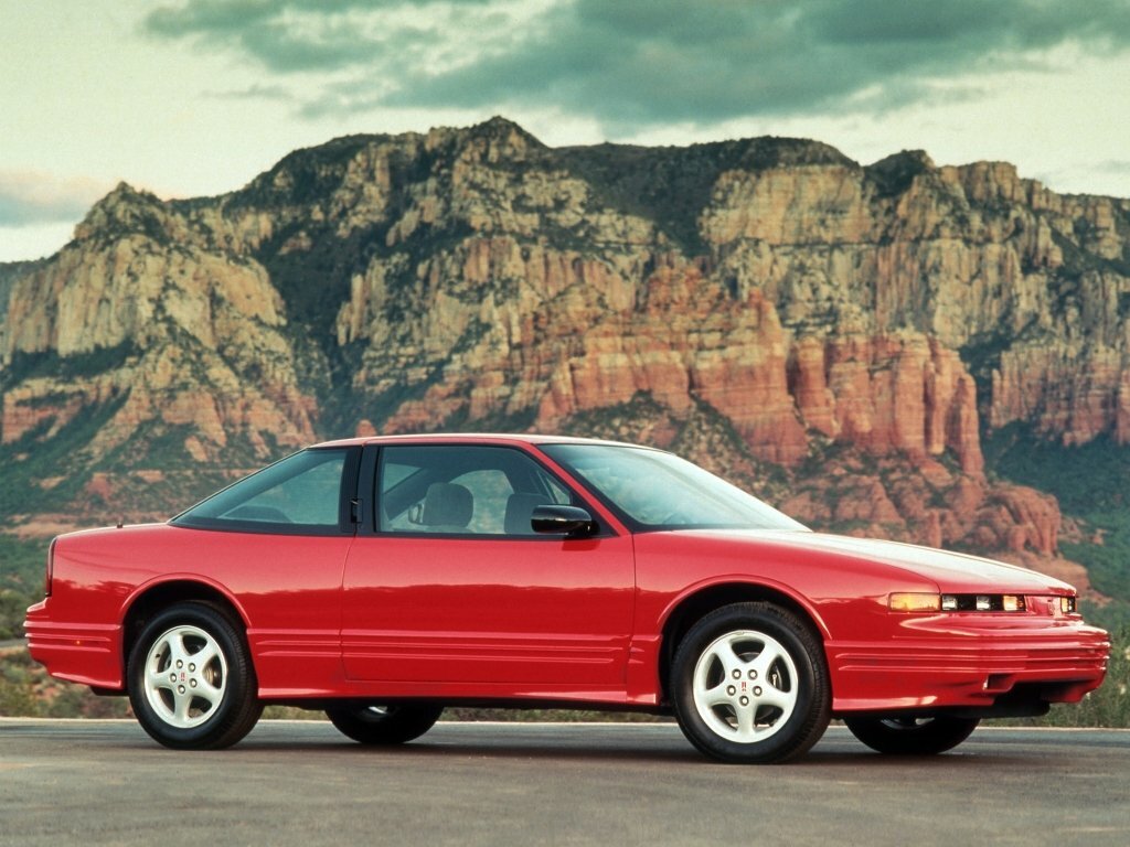 Oldsmobile Cutlass Supreme I (1988-1997) - Купе