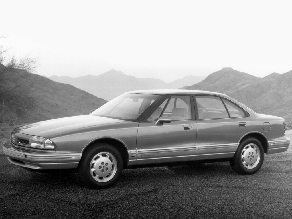 Oldsmobile Eighty-Eight X (1992-1999) - Седан