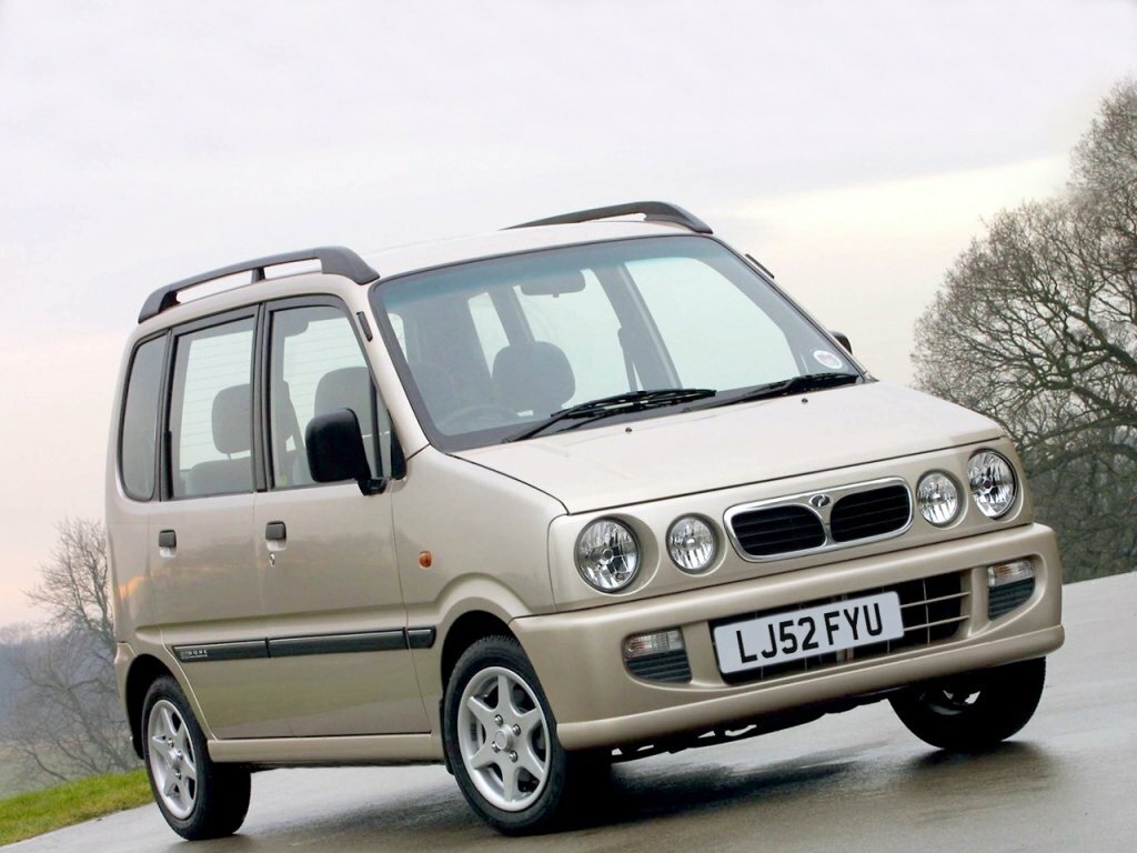 Perodua Kenari I (2000-2008) - Микровэн