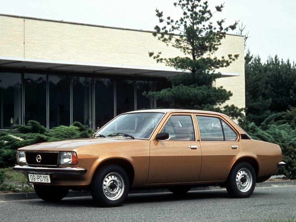 Opel Ascona B (1975-1981) - Седан