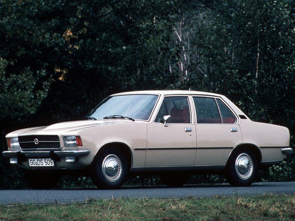 Opel Rekord D (1972-1977) - Седан