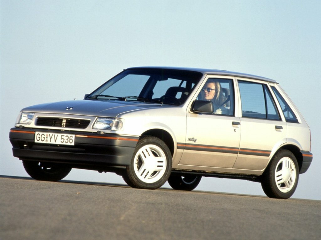 Opel Corsa A (1982-1993) - Хэтчбек 5 дв.