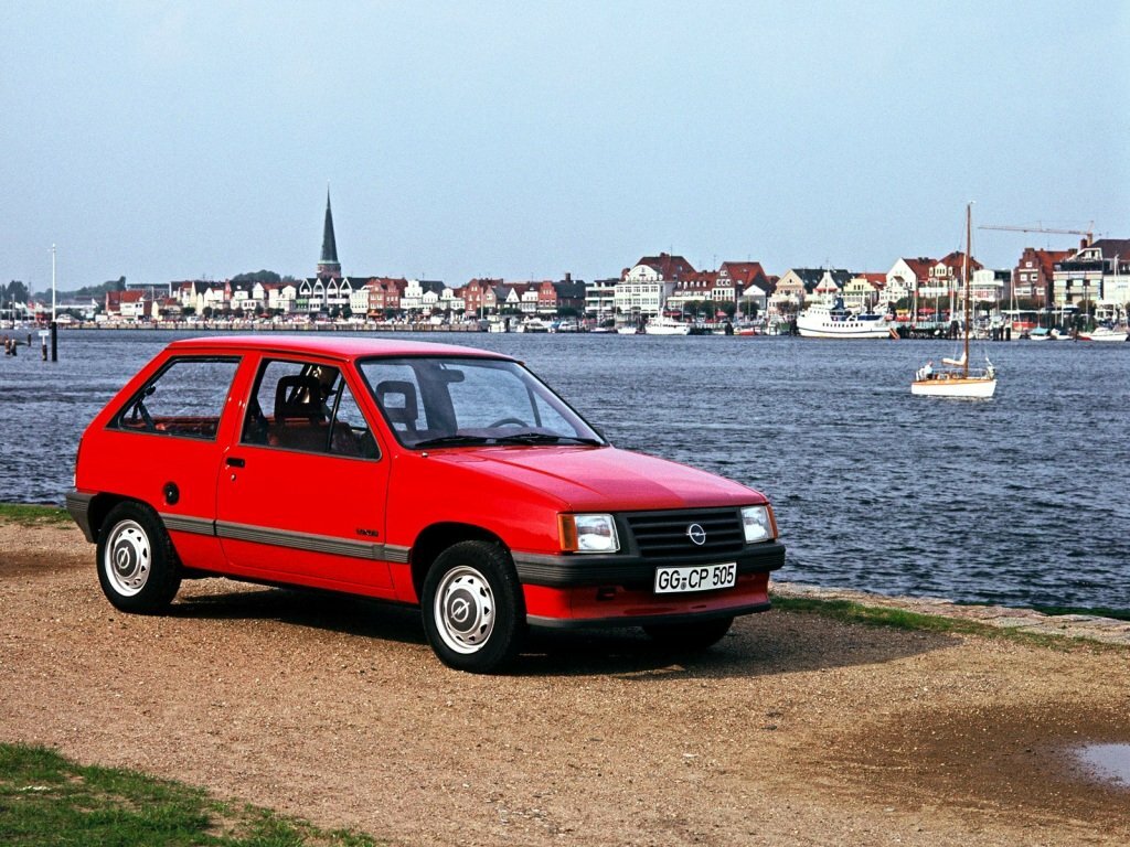 Opel Corsa A (1982-1993) - Хэтчбек 3 дв.