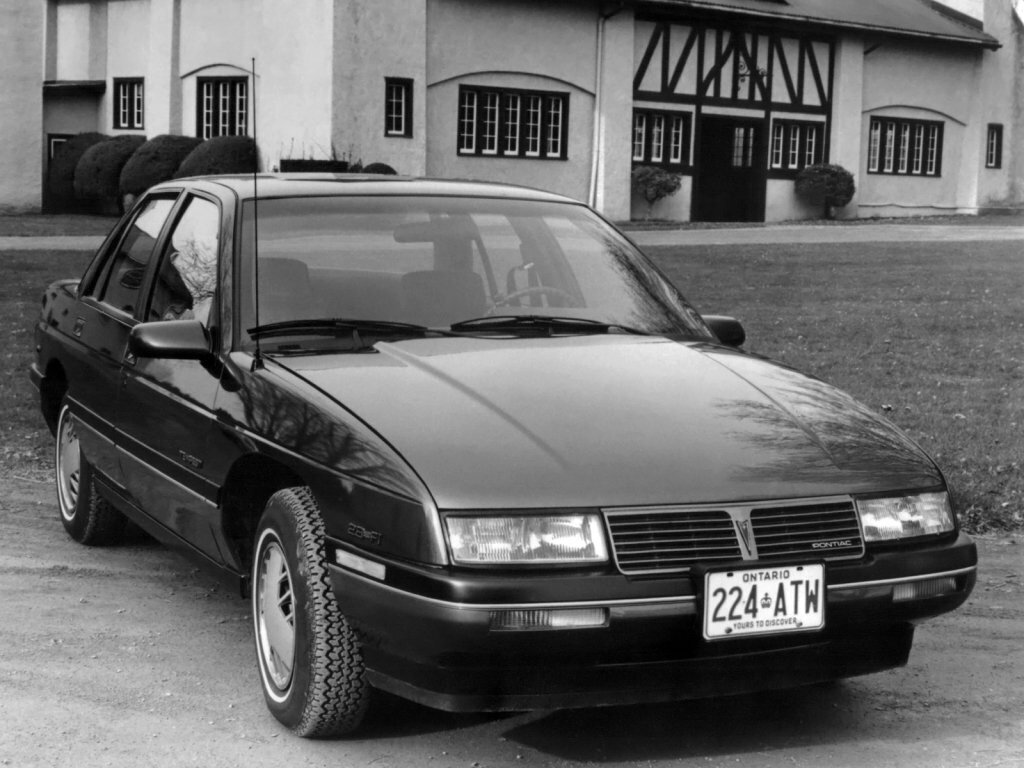Pontiac Tempest III (1987-1991) - Седан