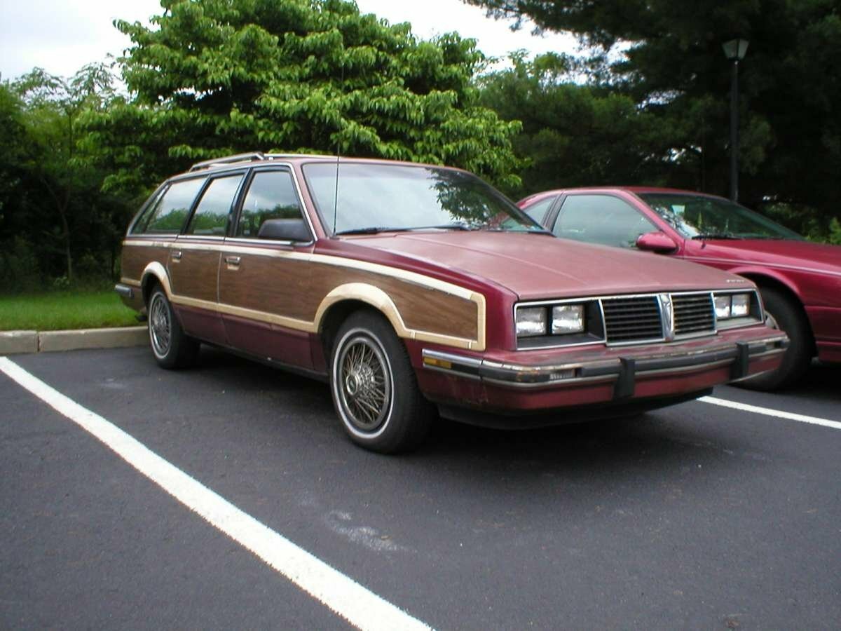 Pontiac 6000 I (1982-1991) - Универсал 5 дв.