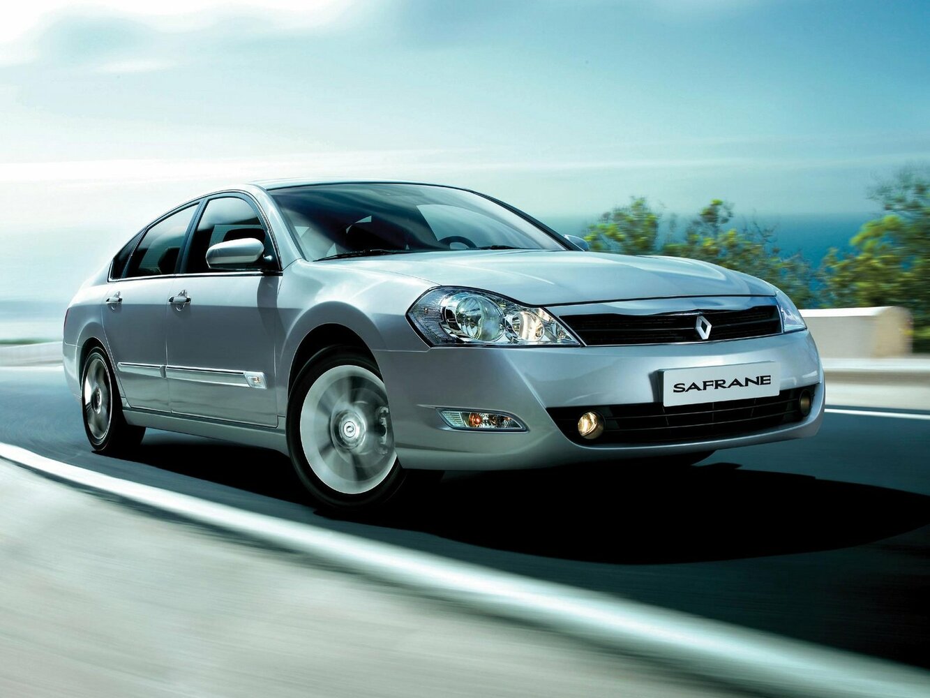 Renault Safrane II (2008-2010) - Седан