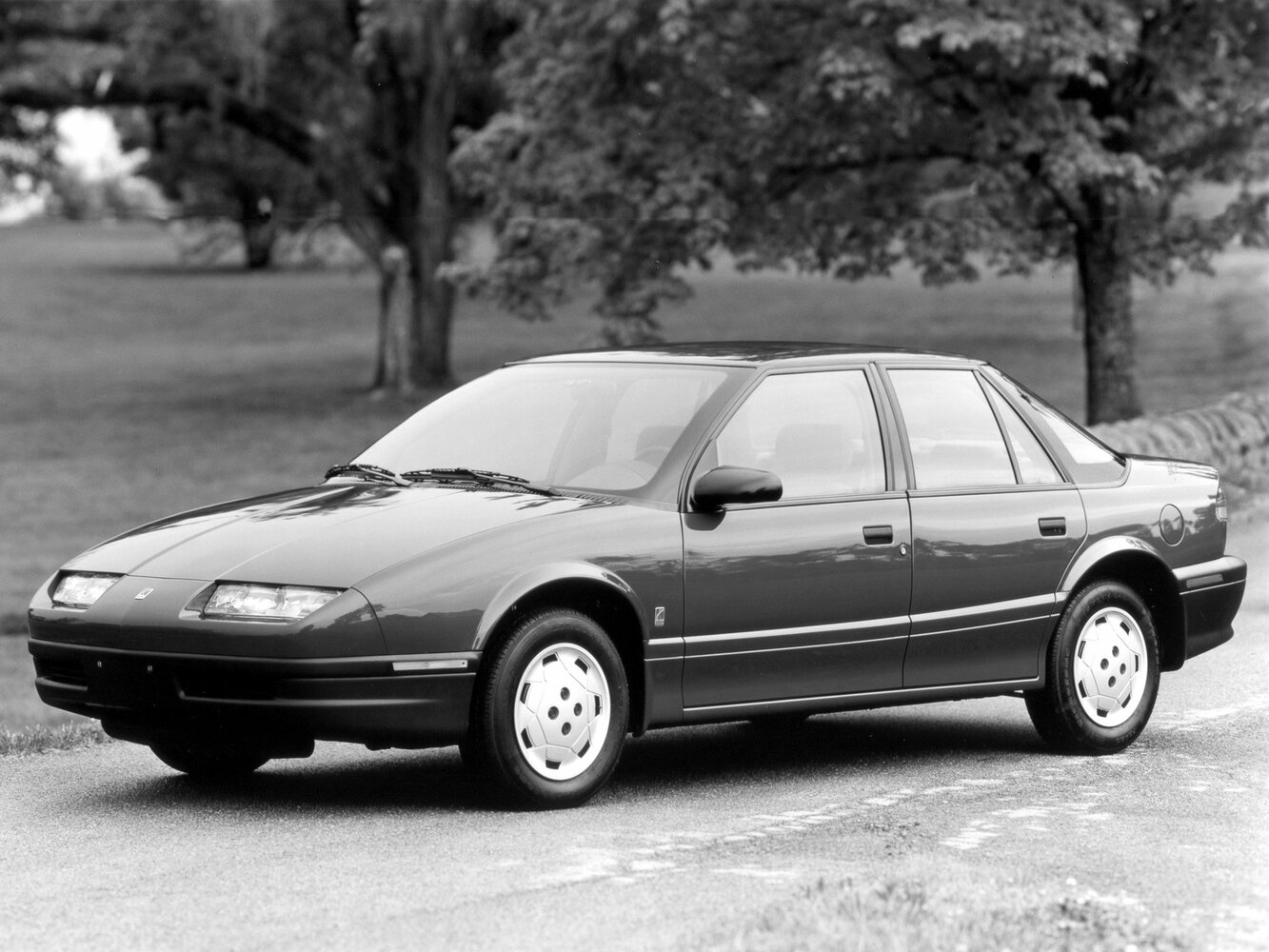 Saturn SL I (1990-1995) - Седан