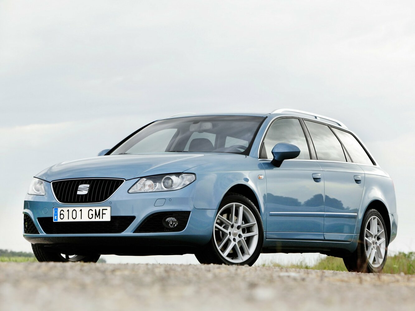SEAT Exeo I (2008-2013) - Универсал 5 дв.