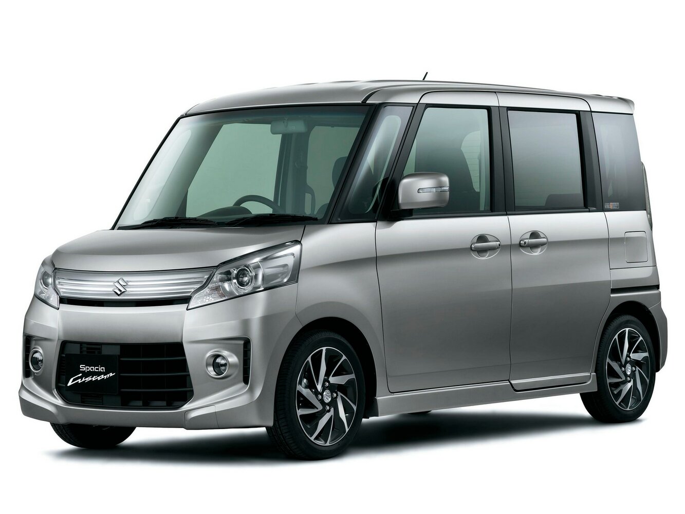 Suzuki Spacia I (2013-2017) - Микровэн