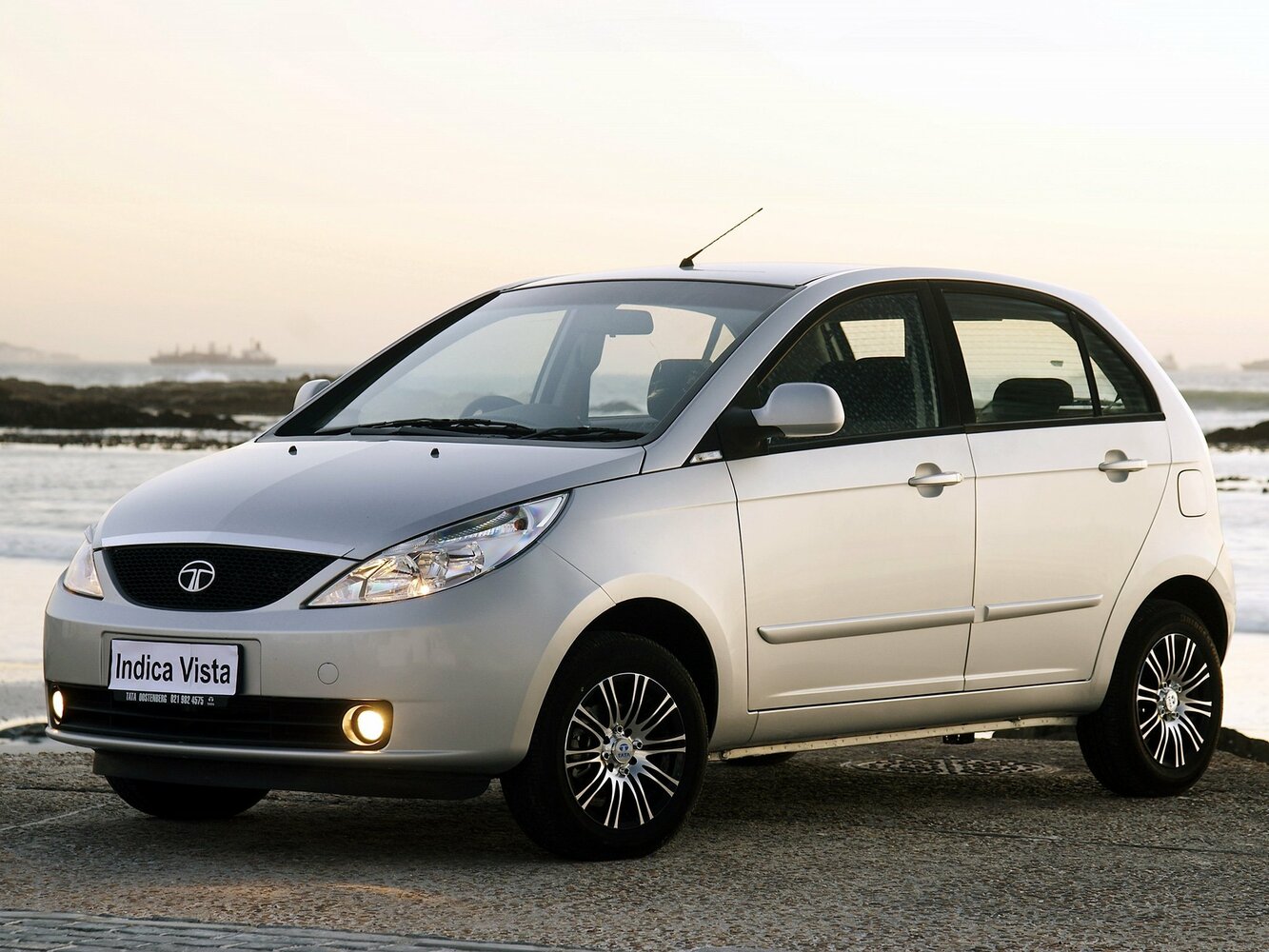 Tata Indica II (2008-2018) - Хэтчбек 5 дв.